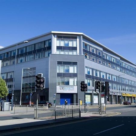 1-Bed Apartment,Leeds, Citi Space 利兹 外观 照片